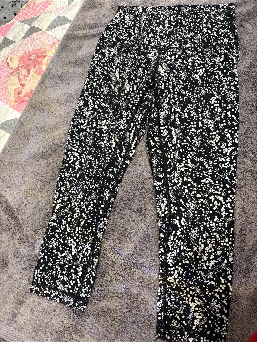 lululemon athletica Kids Black & White Speckle Print Leggings
